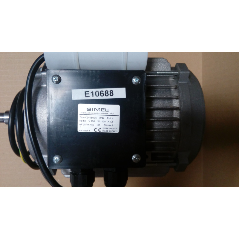 MOTEUR 1100 W 0.75A 25µF 230V POUR EC110