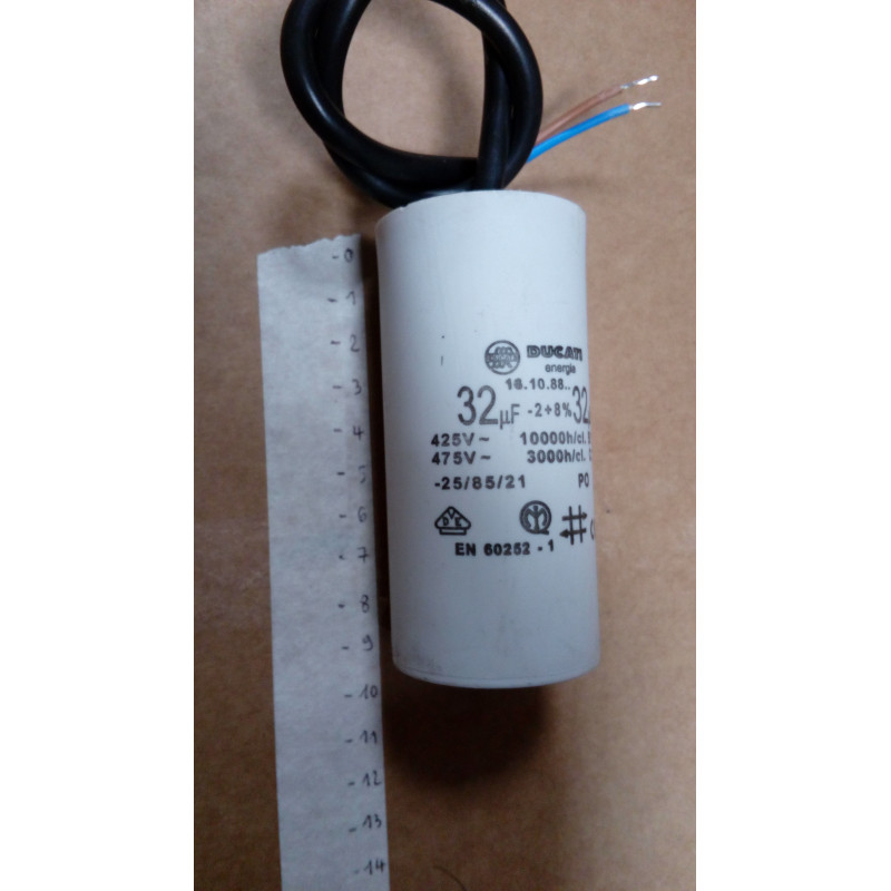 CONDENSATEUR 32 µF POUR JUMBO ET FARM